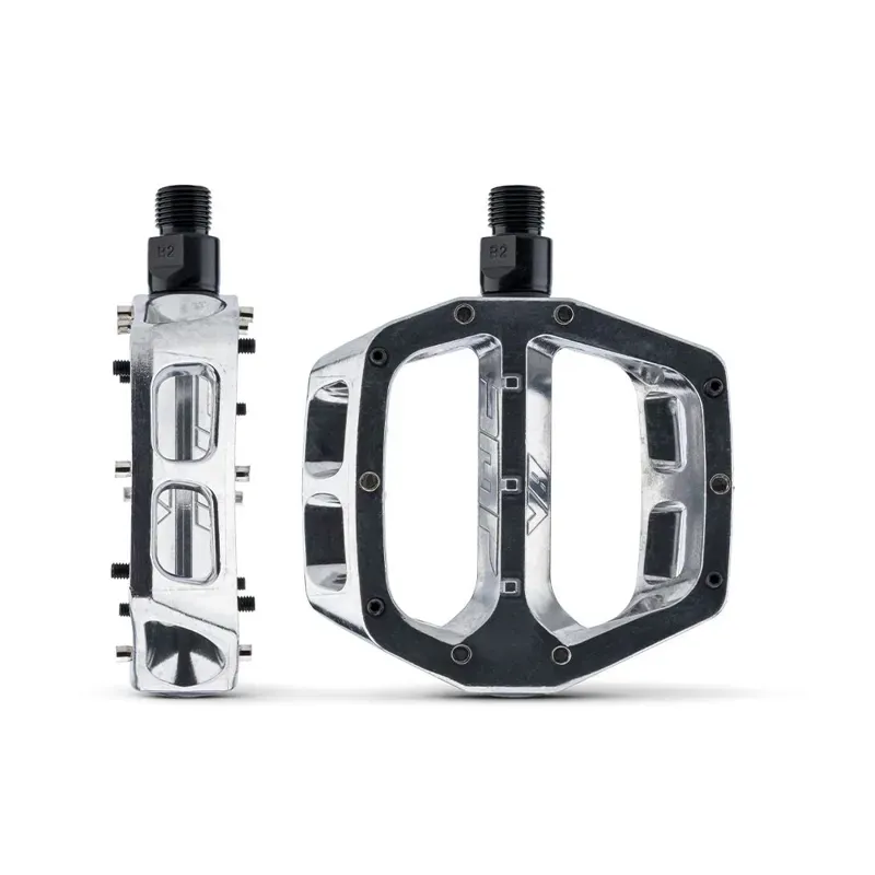 DMR - Classic DU - Silver v8