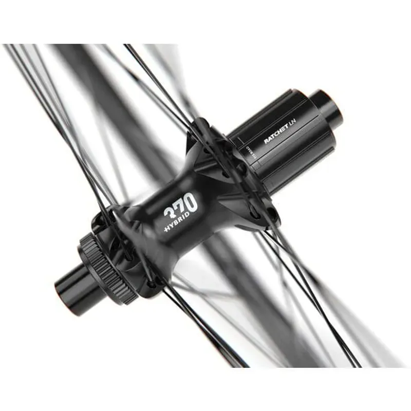 WHEL DT HG18 C DB 110x12 700 FR Black front 700c x 24 mm alloy clincher-2